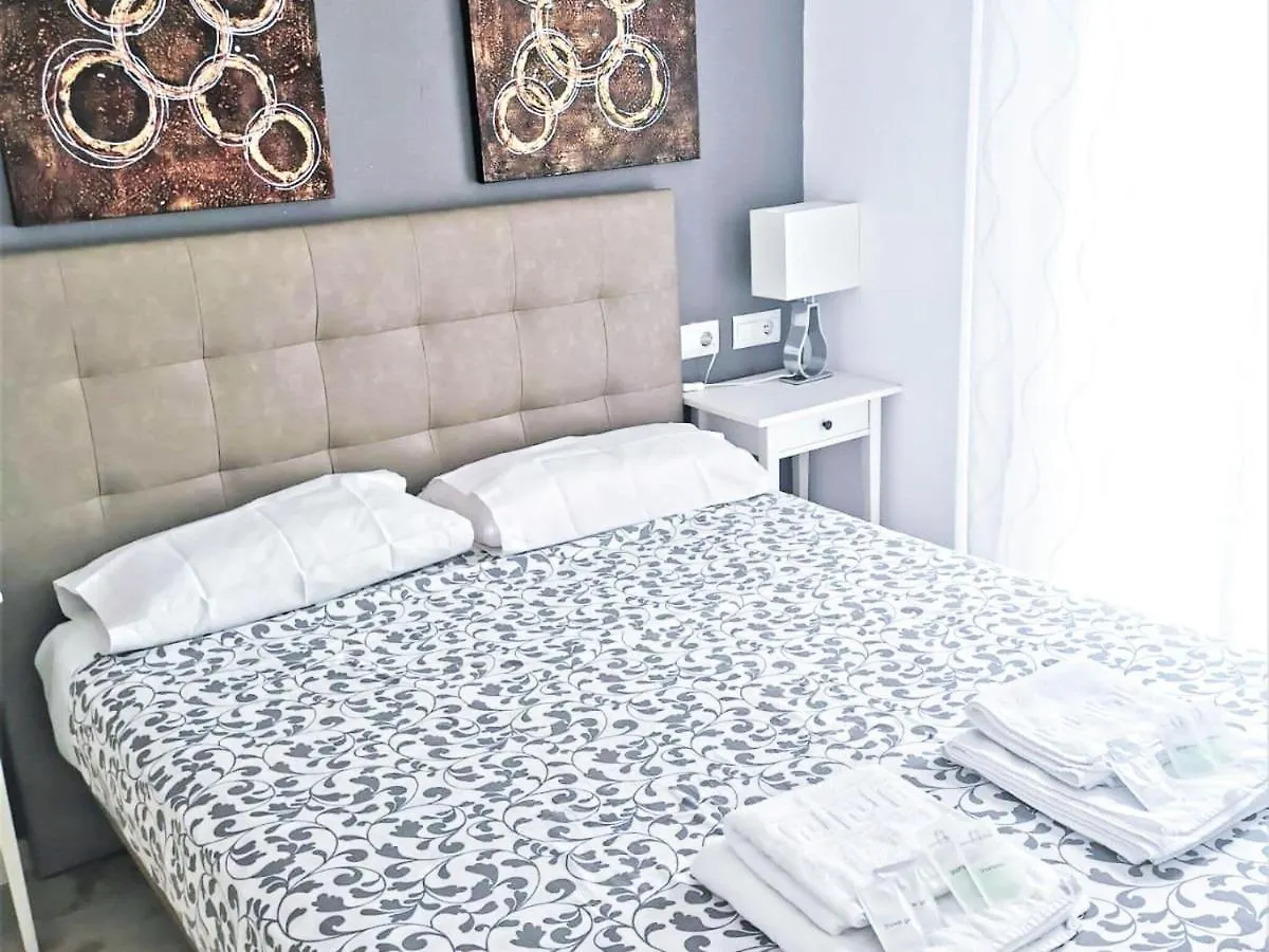 Snug Holiday Home Right In The Center Of M Laga Málaga
